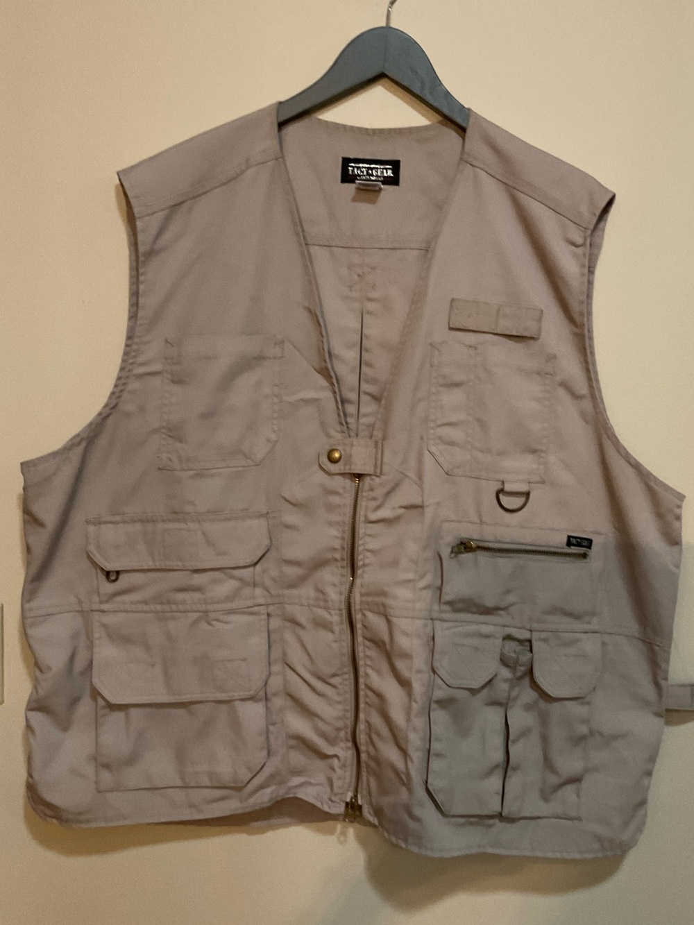 Tact Gear Squad Sportsman Multi-Pocket Utility Tan Vest size 2XL hunting fishing